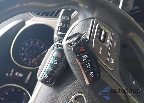 2016 Hyundai Santa Fe Sport 2.4L from USA, damaged, VIN 5XYZU3LB3GG341634